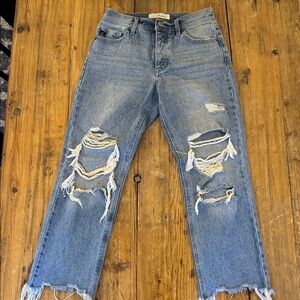 KanCan Light Blue Distressed Cropped Jeans